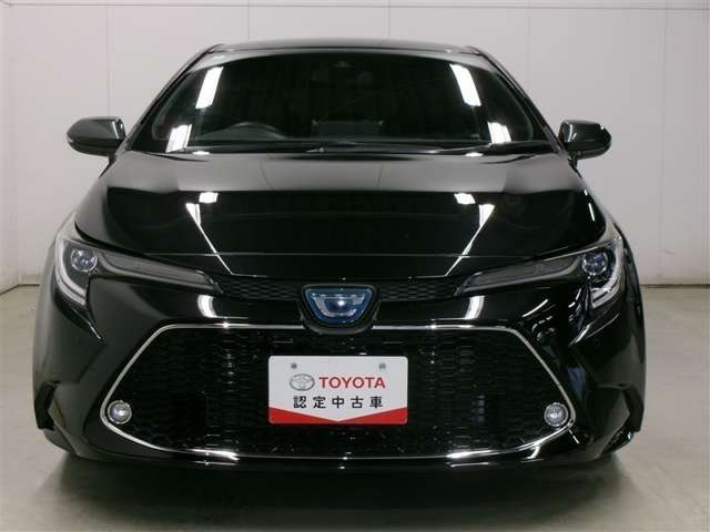 カローラツーリング1.8 ハイブリッド W×B E-Four 4WD