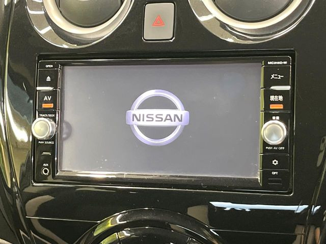 【純正ナビ】人気の純正ナビを装備。オーディオ機能も充実しており、Bluetooth接続すればお持ちのスマホやMP3プレイヤーの音楽を再生可能!毎日の運転がさらに楽しくなります!!