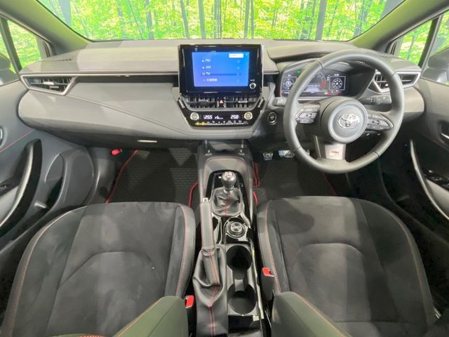GRカローラ1.6 RZ 4WD