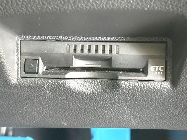 【ETC】高速道路の料金所をストレスなく通過!話題のスポットやサービスエリアに多い「スマートIC」利用時は必須のアイテムです。当店でセットアップを実施、ご納車当日からすぐにご利用いただけます!