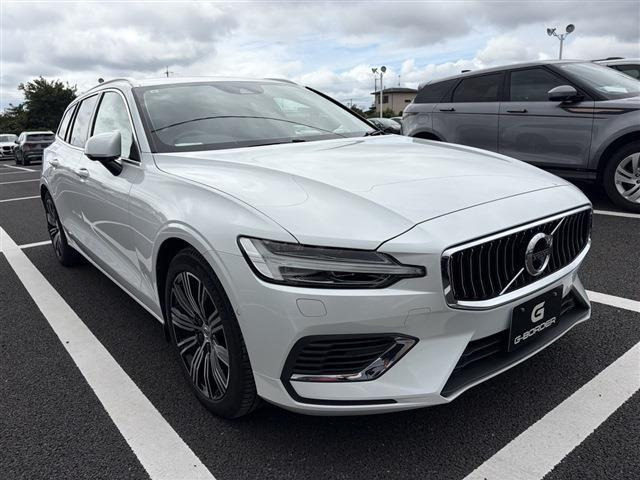 V60リチャージ PHEV T6 AWD インスクリプション 4WD