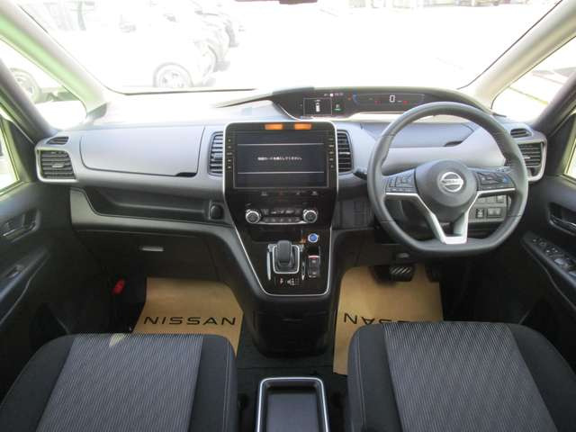 セレナ1.2 e-POWER ハイウェイスターV