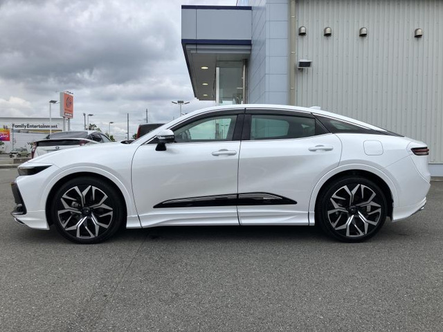 クラウンクロスオーバー2.5 G アドバンスト レザー パッケージ E-Four 4WD