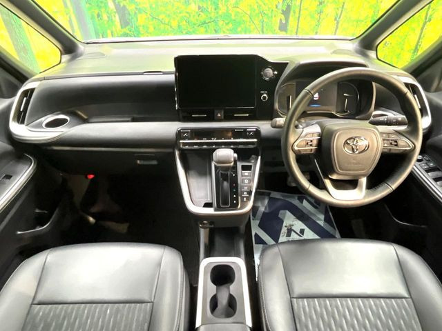ノア1.8 ハイブリッド S-Z