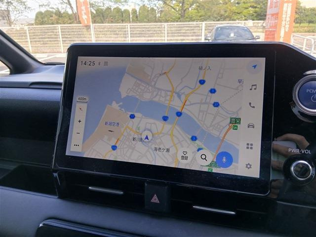 ヴォクシー1.8 ハイブリッド S-G E-Four 4WD