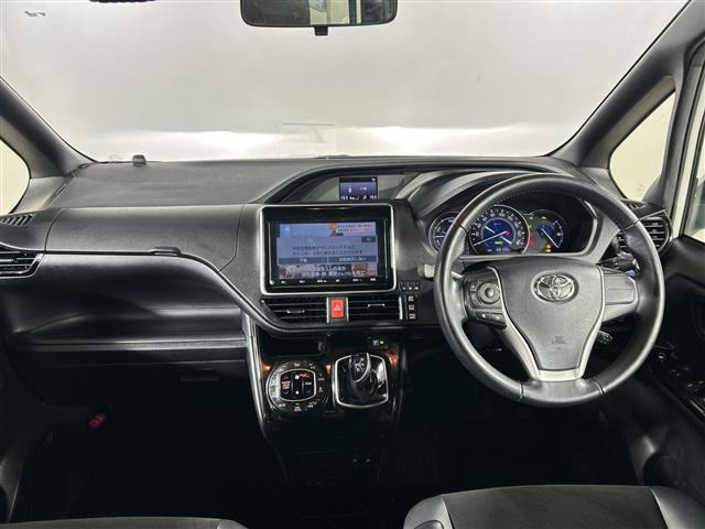 ノア1.8 ハイブリッド Si