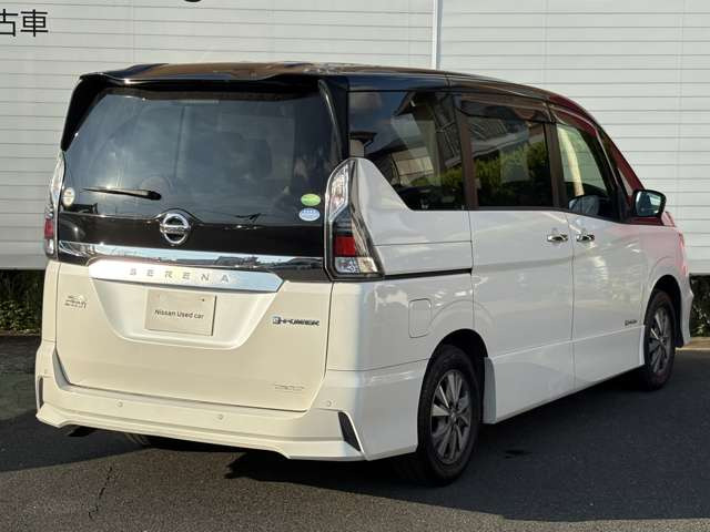 セレナ1.2 e-POWER ハイウェイスターV