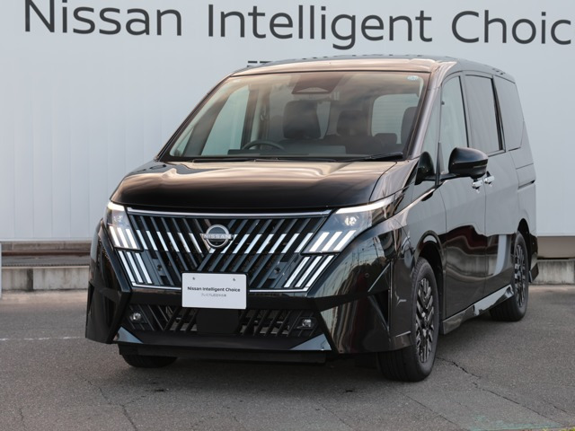 セレナ1.4 e-POWER ルキシオン