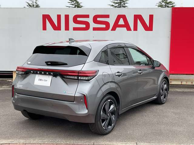 ノートオーラ1.2 G レザーエディション