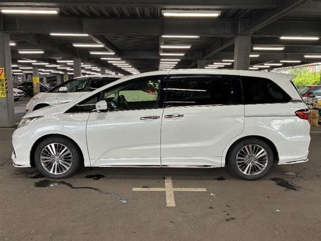 オデッセイ2.4 アブソルート ホンダ センシング
