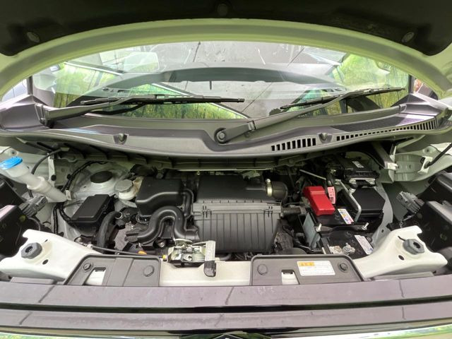 親切・丁寧な専門メカニックスタッフが応対!・車検・点検整備・事故等の修理などアフターサービスも安心。お車のカスタマイズもネクステージのサービススタッフまでご相談ください!