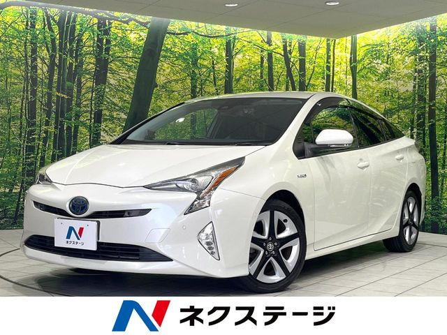 プリウス1.8 E