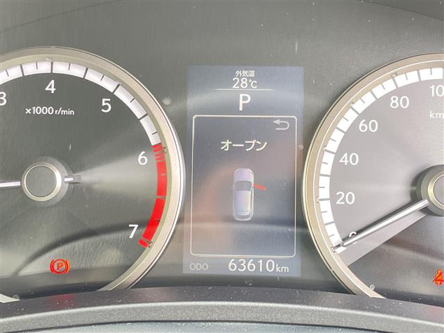 NX200t Fスポーツ