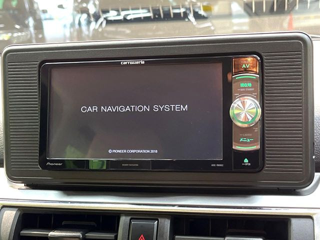 【ナビゲーション】目的地までしっかり案内してくれる使いやすいナビ。Bluetooth接続すればお持ちのスマホやMP3プレイヤーの音楽を再生可能!毎日の運転がさらに楽しくなります!!