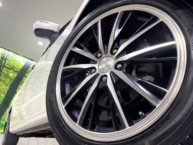 �y18�C���`�A���~�z�C�[���z�O�ςɃ}�b�`�����A���~�z�C�[���𑕒����Ă���܂��B�e��A���~�z�C�[����A�X�^�b�h���X�^�C�����戵�����Ă���܂��B���񂲑��k����������