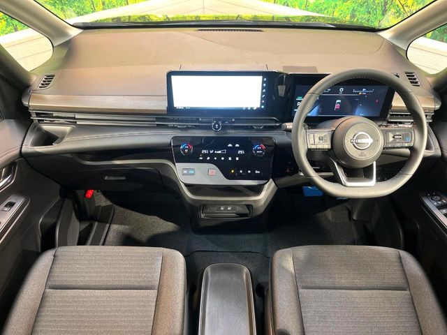 セレナ1.4 e-POWER ハイウェイスターV