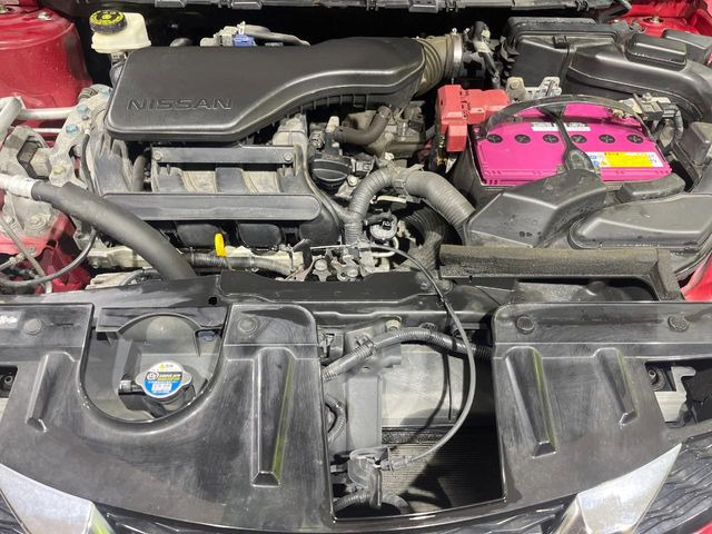 親切・丁寧な専門メカニックスタッフが応対!・車検・点検整備・事故等の修理などアフターサービスも安心。お車のカスタマイズもネクステージのサービススタッフまでご相談ください!