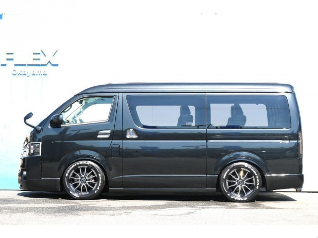ハイエース
