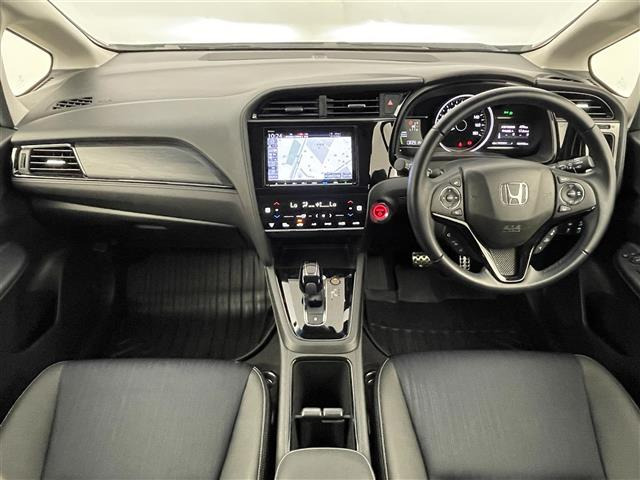 シャトル1.5 ハイブリッド Z ホンダセンシング