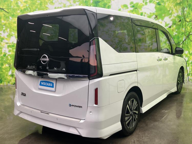 セレナ1.4 e-POWER ハイウェイスターV