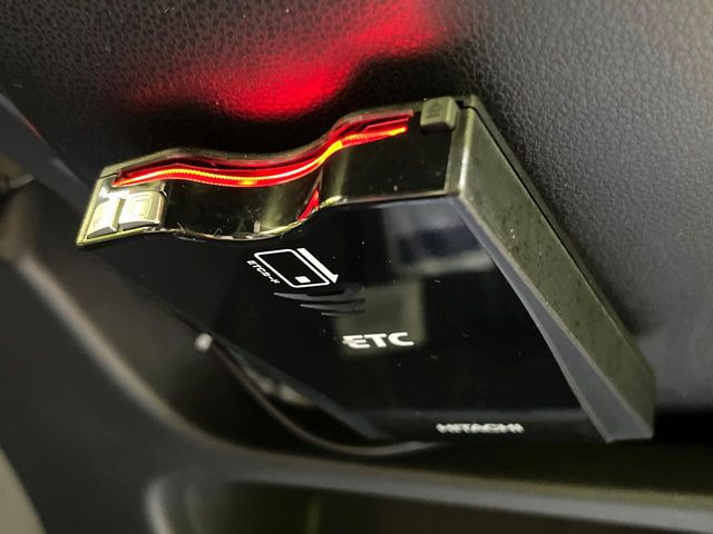 【ETC】高速道路の料金所をストレスなく通過!話題のスポットやサービスエリアに多い「スマートIC」利用時は必須のアイテムです。当店でセットアップを実施、ご納車当日からすぐにご利用いただけます!