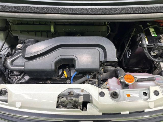 親切・丁寧な専門メカニックスタッフが応対!・車検・点検整備・事故等の修理などアフターサービスも安心。お車のカスタマイズもネクステージのサービススタッフまでご相談ください!