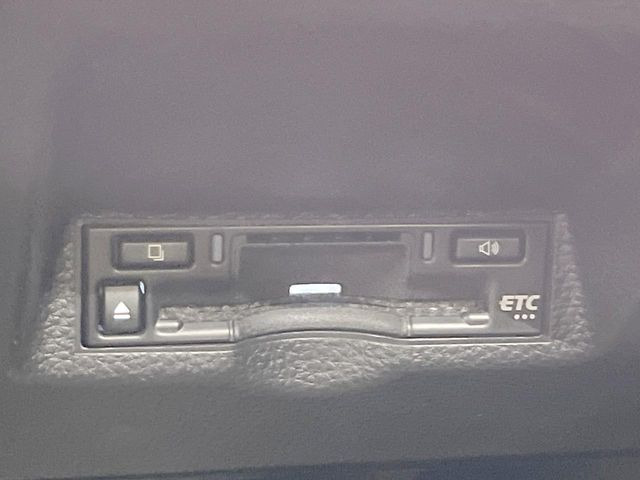 【ETC】高速道路の料金所をストレスなく通過!話題のスポットやサービスエリアに多い「スマートIC」利用時は必須のアイテムです。当店でセットアップを実施、ご納車当日からすぐにご利用いただけます!