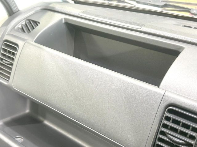 東証プライム市場上場のネクステージグループでは、安心してご検討いただける様に『販売ポリシー』を設けております。粗悪車を販売しない・法定点検整備の実施推奨等、お客様に寄り添ったサービスを提供しています。