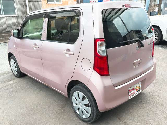 当店では軽自動車から普通車まで幅広くオールメーカーの車種・色・グレードを豊富に揃えております。