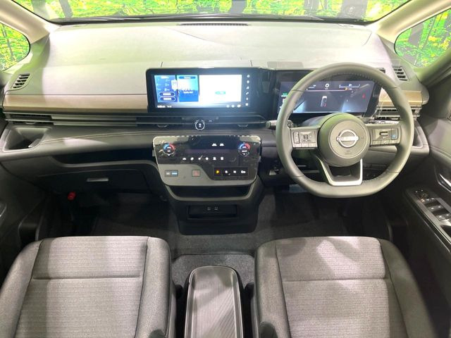 セレナ1.4 e-POWER ハイウェイスターV