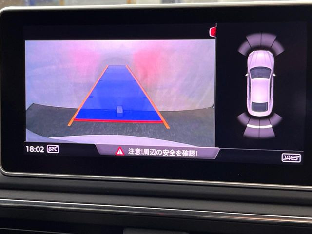 ●ガイドライン付きバックカメラ:不安な駐車もこれで安心!ガイドライン付きなので狭い箇所での駐車もラクラクです!