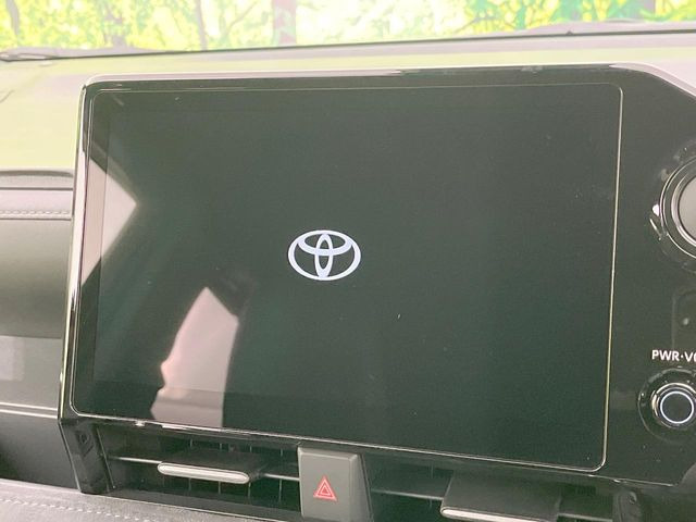 ヴォクシー1.8 ハイブリッド S-Z