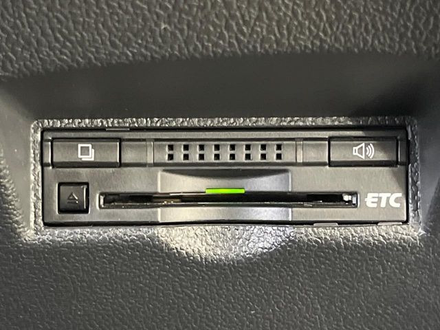 【ETC】高速道路の料金所をストレスなく通過!話題のスポットやサービスエリアに多い「スマートIC」利用時は必須のアイテムです。当店でセットアップを実施、ご納車当日からすぐにご利用いただけます!