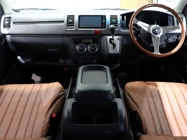 ハイエースバン3.0 スーパーGL ロング ディーゼル 4WD