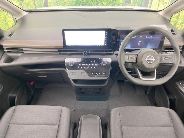 セレナ1.4 e-POWER ハイウェイスターV