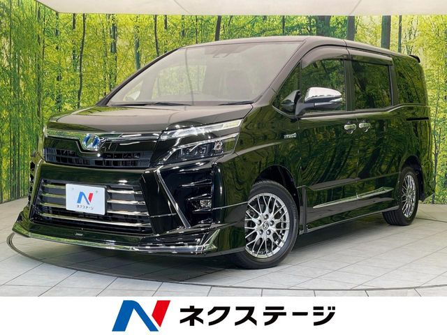 ヴォクシー1.8 ハイブリッド ZS 煌