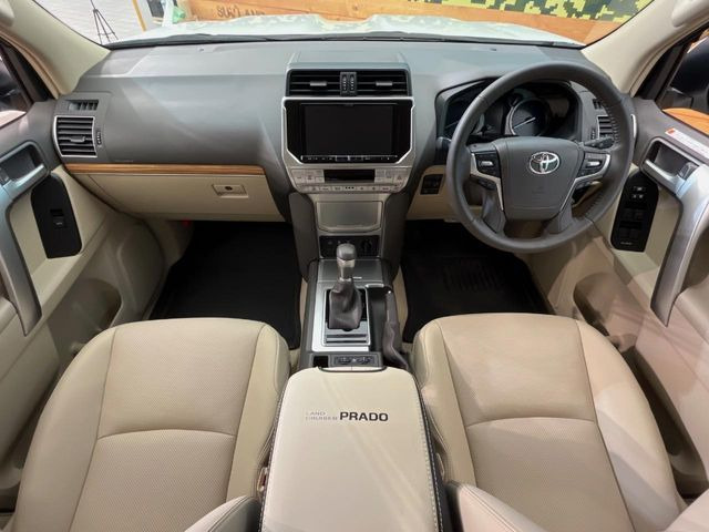 ランドクルーザープラド2.8 TX Lパッケージ ディーゼル 4WD