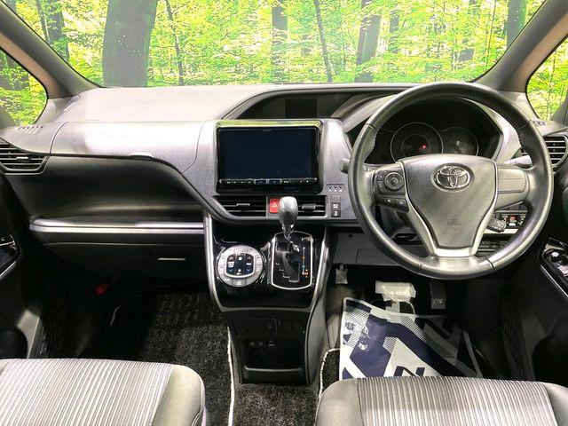 ヴォクシー2.0 ZS 煌II