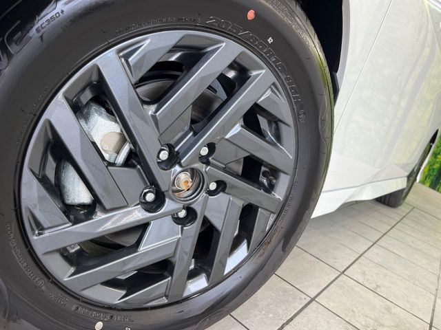 �y����16�C���`�A���~�z�C�[���z�O�ςɃ}�b�`���������A���~�z�C�[���𑕒����Ă���܂��B�e��ЊO�A���~�z�C�[����A�X�^�b�h���X�^�C�����戵�����Ă���܂��B���񂲑��k����������