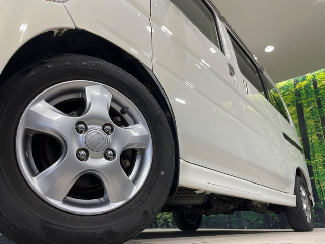 �y����13�C���`�A���~�z�C�[���z�O�ςɃ}�b�`���������A���~�z�C�[���𑕒����Ă���܂��B�e��ЊO�A���~�z�C�[����A�X�^�b�h���X�^�C�����戵�����Ă���܂��B���񂲑��k����������
