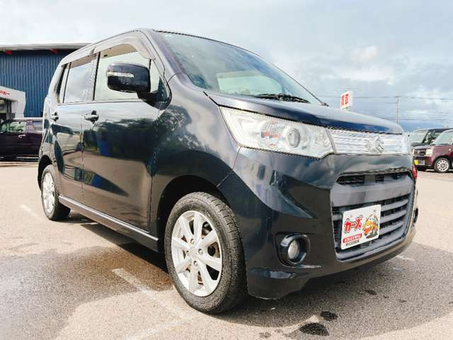 お客様のご予算帯に合わせたお車を常時100台以上取り揃えています!当社のスタッフがお客様のお車選びをしっかりサポートしご提案させていただきます!