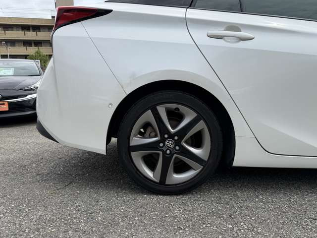 弊社は、お客さまのニーズにお応え出来るよう、豊富な車種を取り揃えております。お乗り換えの際も、是非、よろしくお願いいたします。