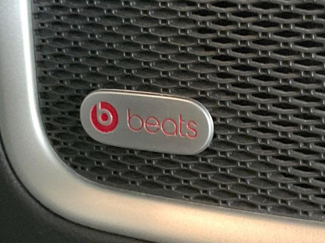 ��BOSE�T���E���h�V�X�e��:���f�����ɍœK�Ȓ������{���ꂽ�A�l�C�̃T�E���h�V�X�e���ł��B�ʏ�̃X�s�[�J�[�Ɣ�r���Ă����̍L���肪�������܂��B���񂲗��X�̏ゲ�̊����������B