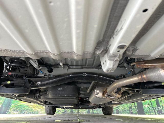下回りがきれいなうちに、防錆加工の施工がオススメ。降雪地域はもちろん、沿岸部にお住いの方や、趣味でマリン・ウィンタースポーツをされる方にご好評いただいております。