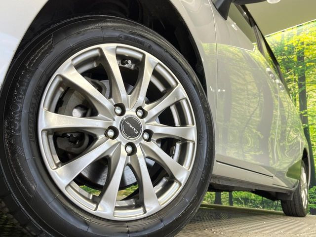 �y15�C���`�A���~�z�C�[���z�O�ςɃ}�b�`�����A���~�z�C�[���𑕒����Ă���܂��B�e��A���~�z�C�[����A�X�^�b�h���X�^�C�����戵�����Ă���܂��B���񂲑��k����������