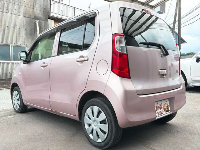 当店では軽自動車から普通車まで幅広くオールメーカーの車種・色・グレードを豊富に揃えております。