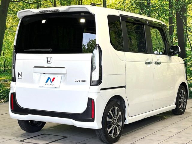 ☆全国のネクステージからお取り寄せが可能※!遠方の店舗に展示してあるクルマが気になる場合も、最寄りの店舗でご覧いただくことが可能です!是非私たちに要望をお聞かせください!※別途費用