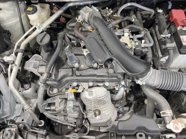 親切・丁寧な専門メカニックスタッフが応対!・車検・点検整備・事故等の修理などアフターサービスも安心。お車のカスタマイズもネクステージのサービススタッフまでご相談ください!