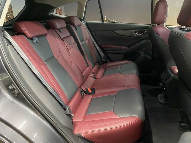車内もキレイで嫌な臭いもありません☆車内の臭い、汚れが気になる方は内装のスチームクリーナーも施工可能です♪
