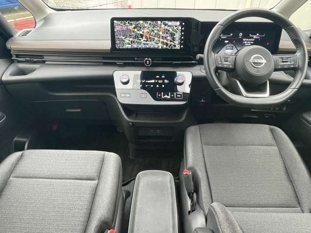 セレナ1.4 e-POWER ハイウェイスターV